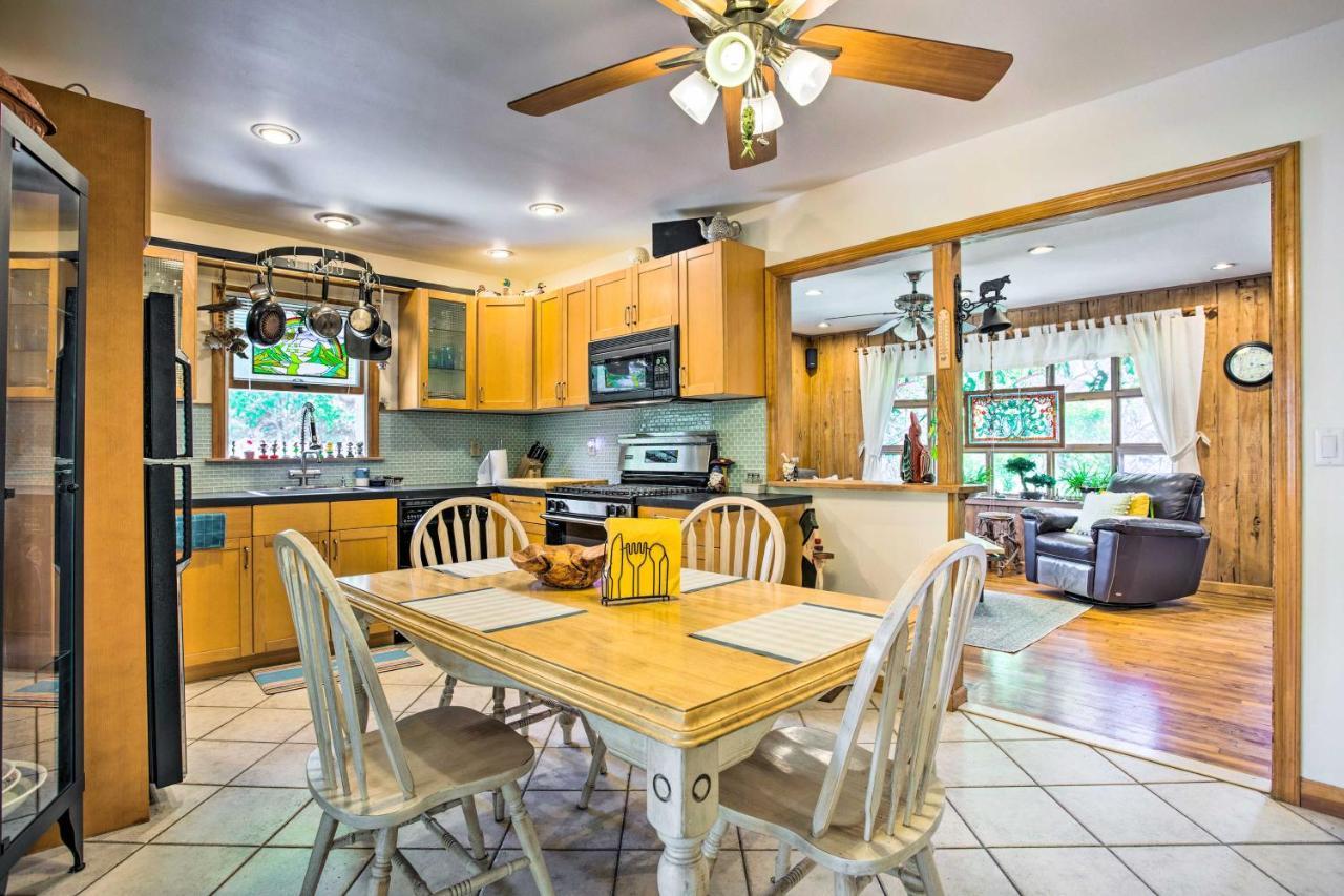 Charming Hampton Bays Home 5 Mi To Coopers Beach Eksteriør bilde
